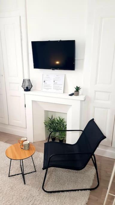 Le Chat Bleu - 26M2- Terrasse Sur Les Toits - Wi-Fi Amiens Eksteriør billede